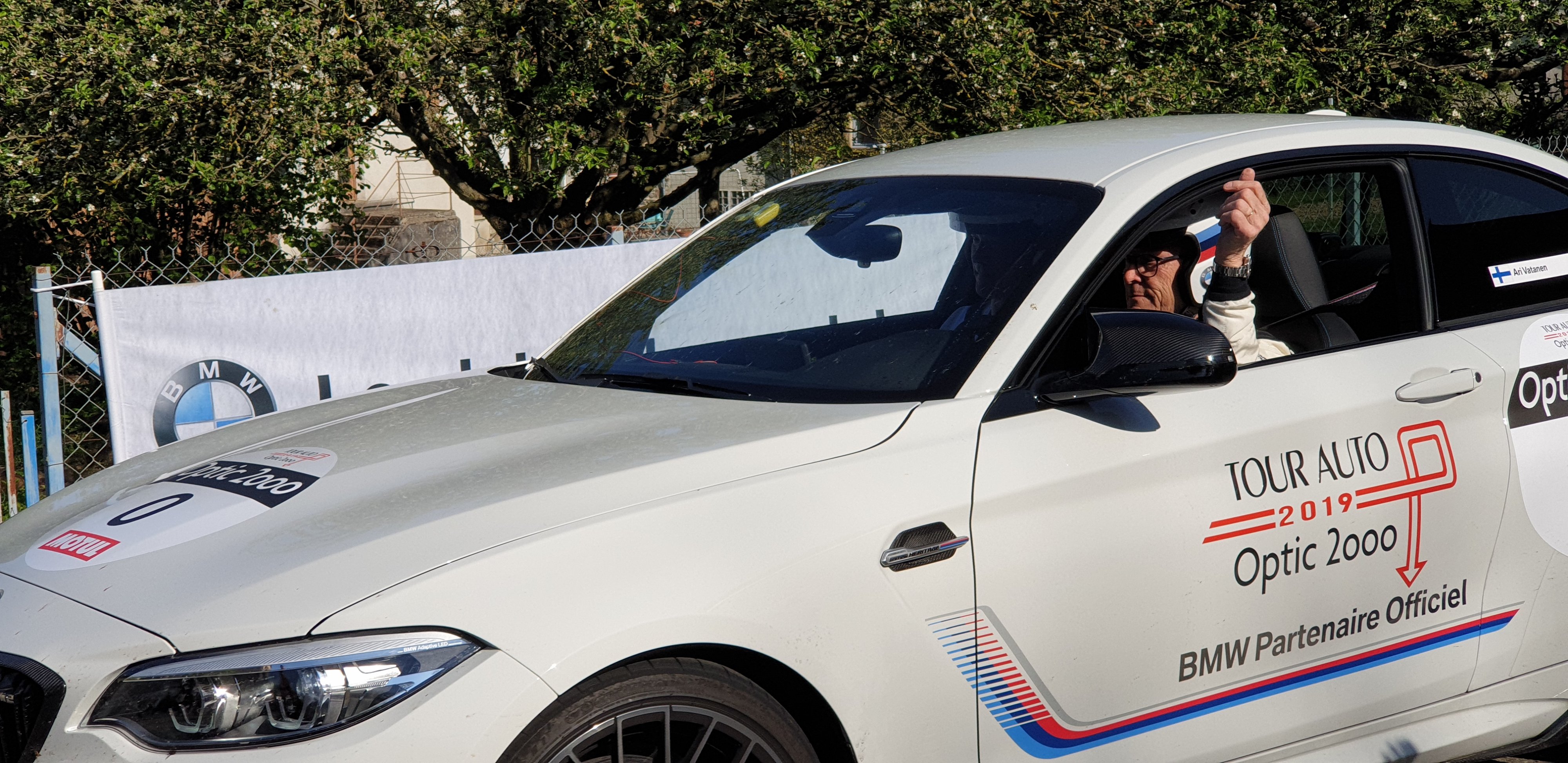 Ari VATANEN, le pilote finlandais de rallye, au volant de la voiture 0 Ari VATANEN, le pilote finlandais de rallye, au volant de la voiture 0