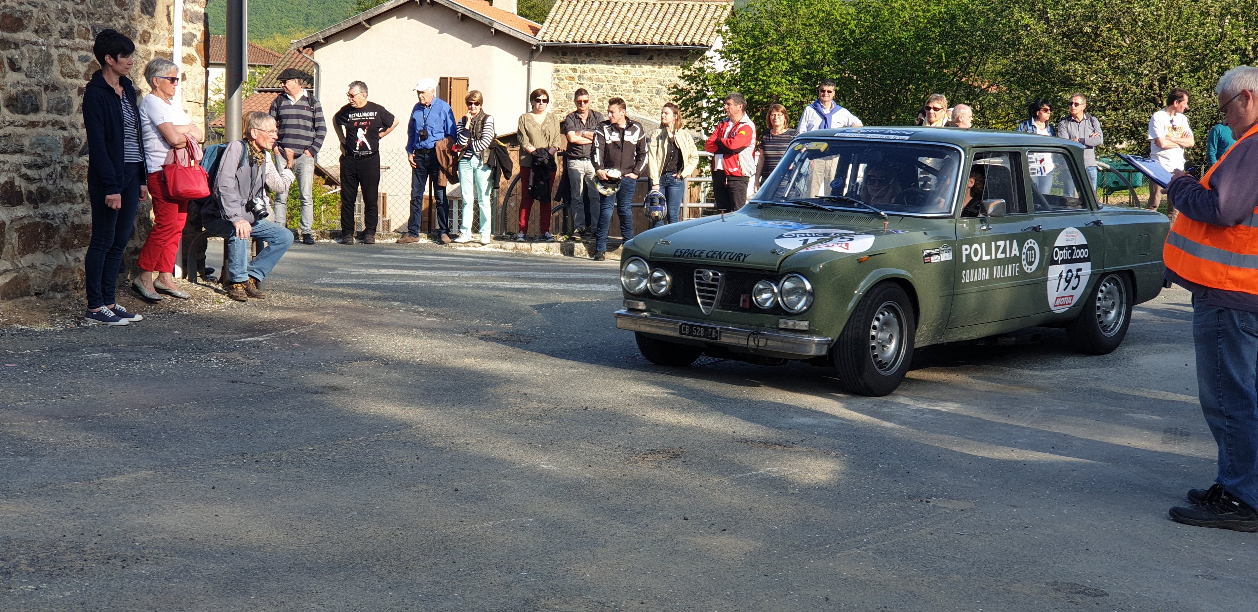 Pierre ADAMSKI / Laurence CLEMENT : ALFA ROMEO Giulia 1600 Ti 1966 Pierre ADAMSKI / Laurence CLEMENT : ALFA ROMEO Giulia 1600 Ti 1966