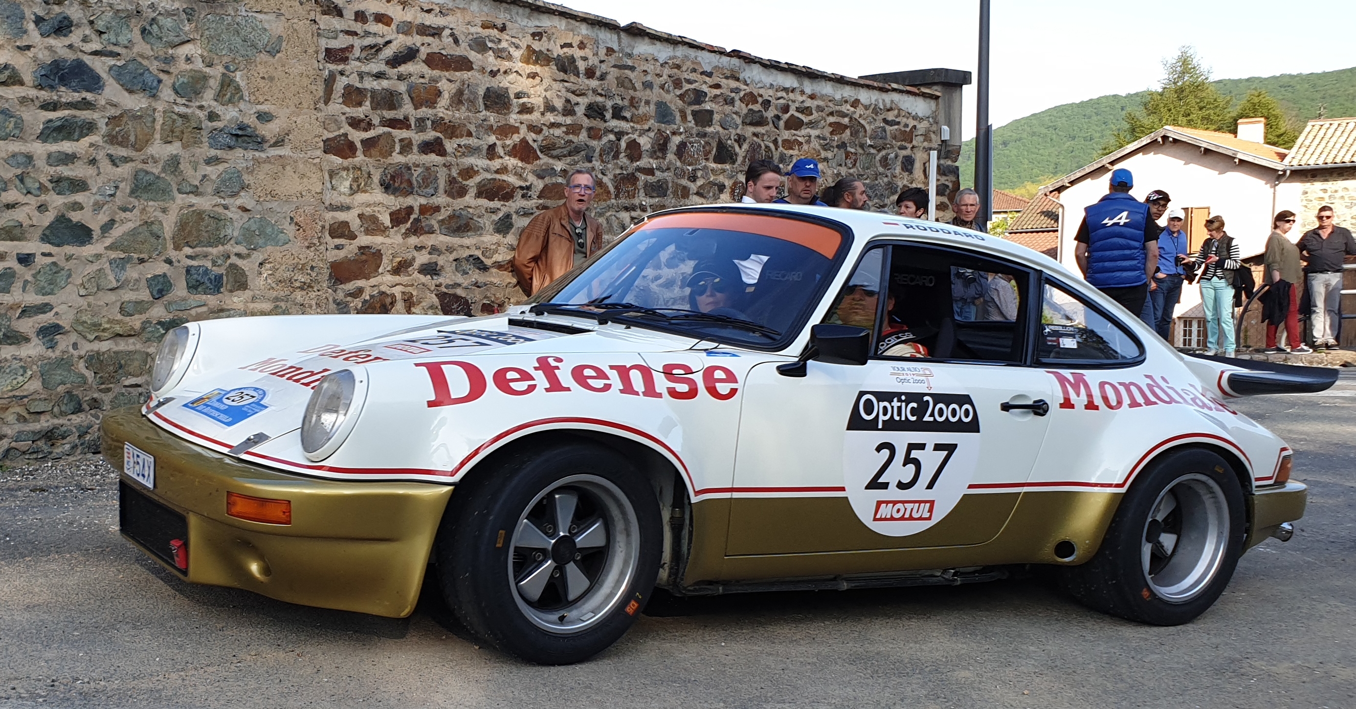 Claudio RODDARO / Macha VANANTY : PORSCHE 911 Carrera RS 3,0L 1974 Claudio RODDARO / Macha VANANTY : PORSCHE 911 Carrera RS 3,0L 1974