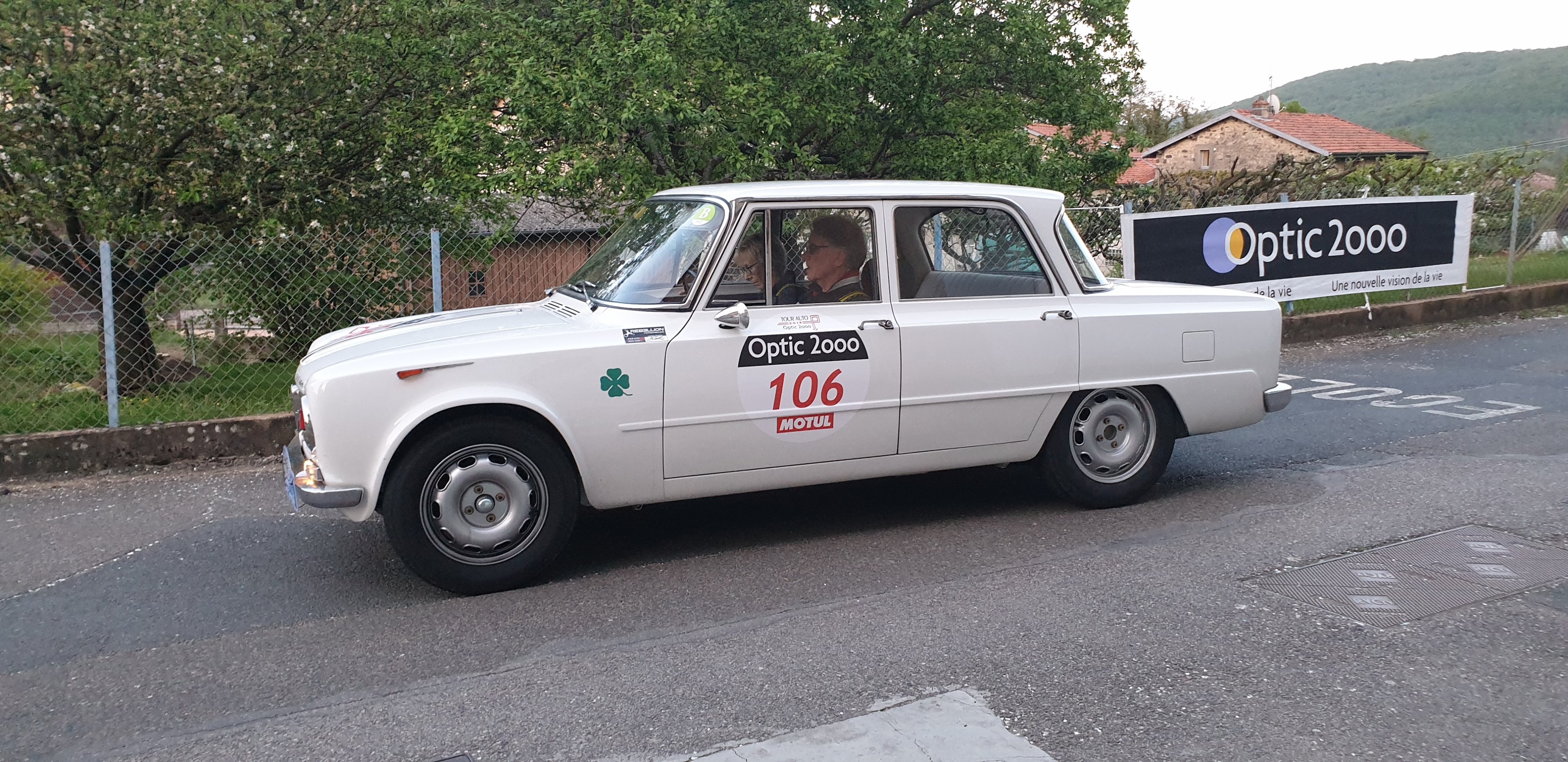 John BENNETT / Susan BENNETT : ALFA ROMEO Giulia 1600 TI Super 1963 John BENNETT / Susan BENNETT : ALFA ROMEO Giulia 1600 TI Super 1963