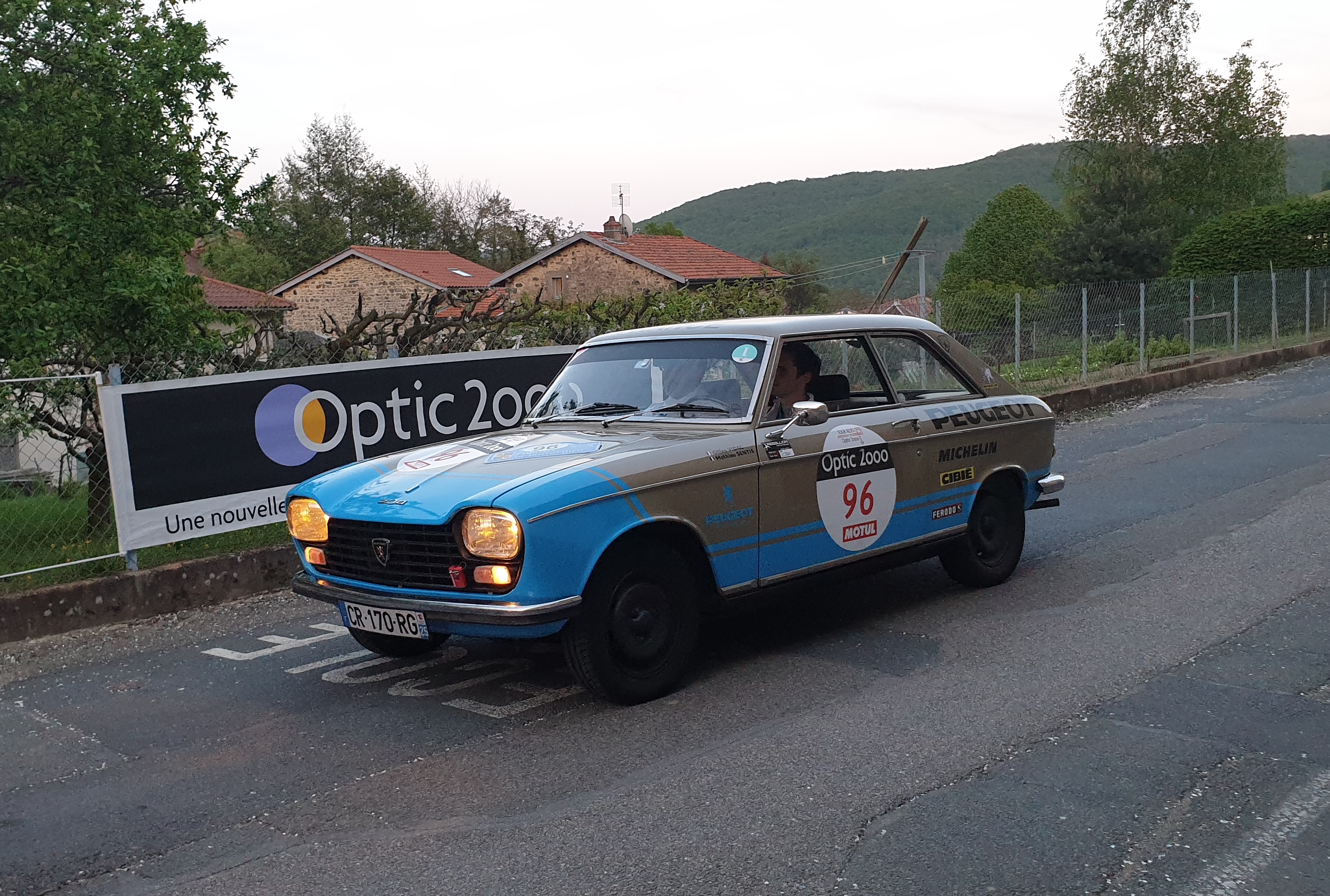 Mathieu SENTIS / Gilles VIDAL : PEUGEOT 204 Coupé 1967 Mathieu SENTIS / Gilles VIDAL : PEUGEOT 204 Coupé 1967