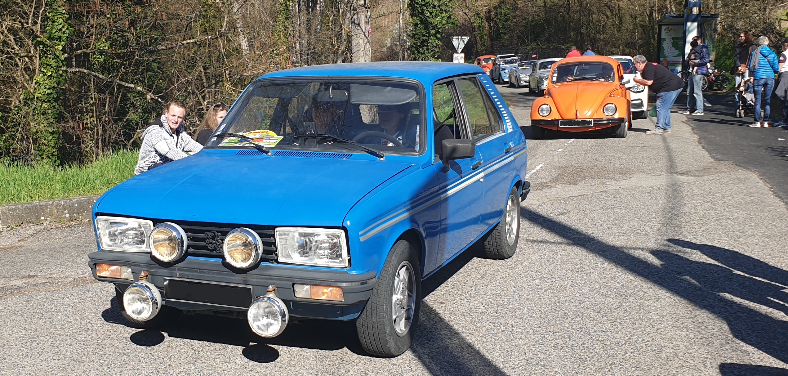 Chrystel et Sandrine Peugeot 104 Chrystel et Sandrine Peugeot 104