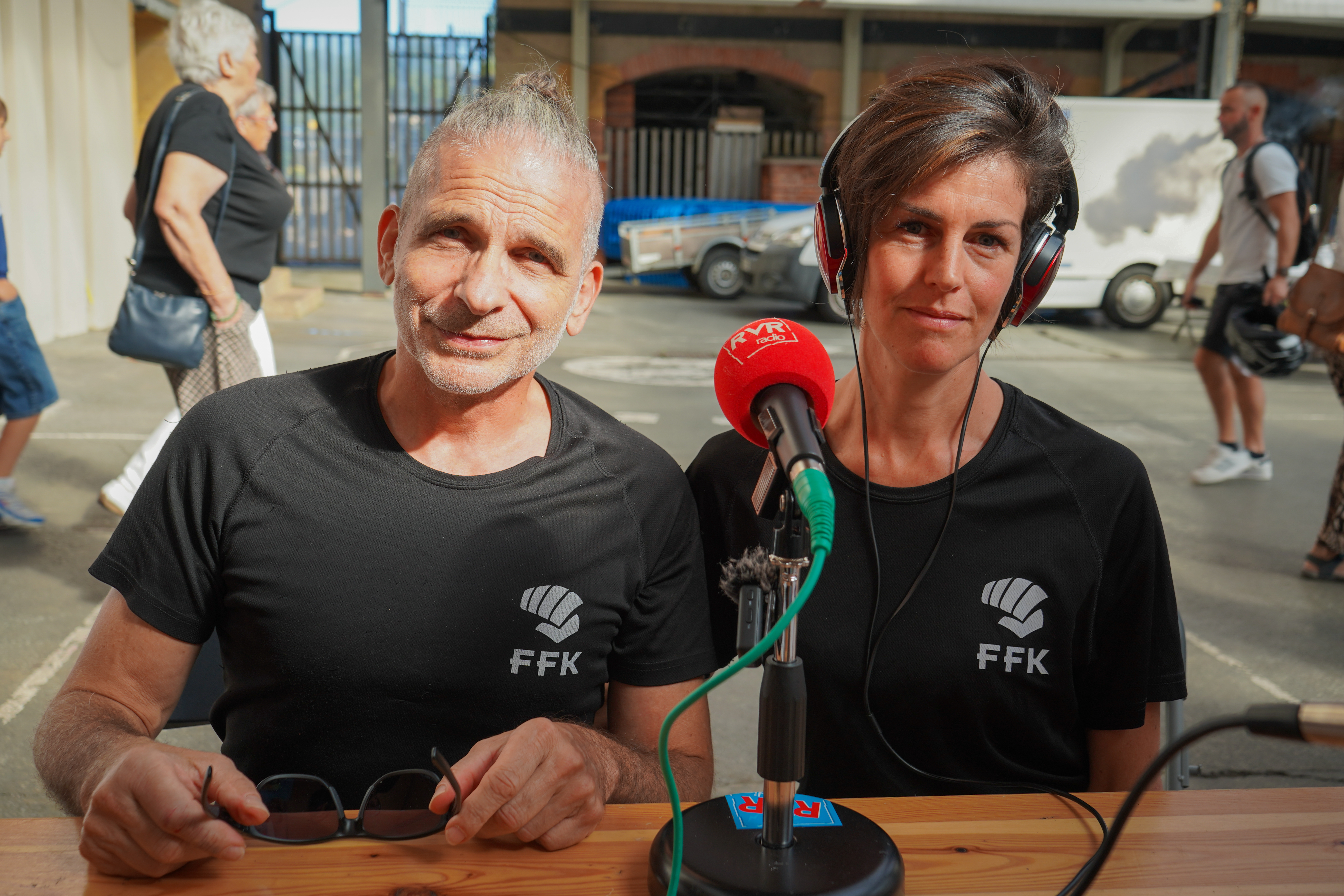 KARATE CLUB DE TARARE - ALEXANDRA LAURENT & LOIC BONAVIA KARATE CLUB DE TARARE - ALEXANDRA LAURENT & LOIC BONAVIA