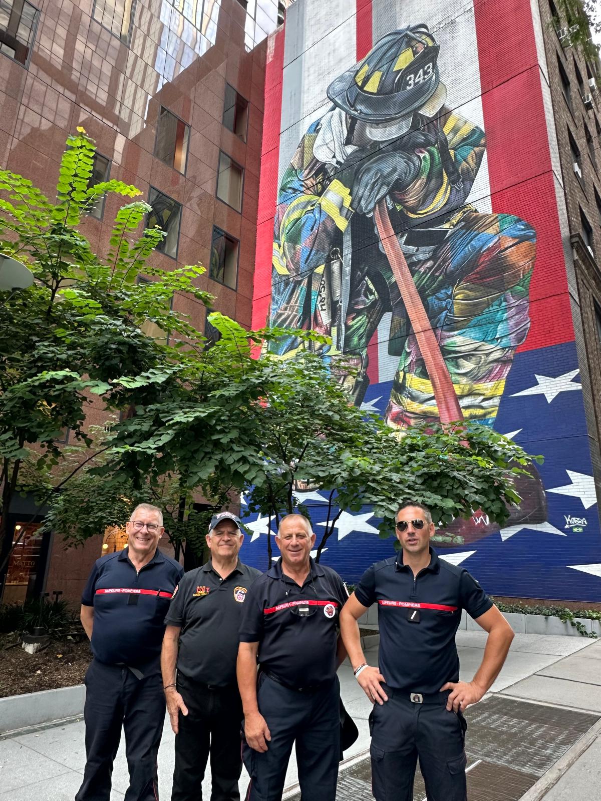 Fresque du pompier newyorkais - Ch BRAGARD et d’autres pompiers français Fresque du pompier newyorkais - Ch BRAGARD et d’autres pompiers français